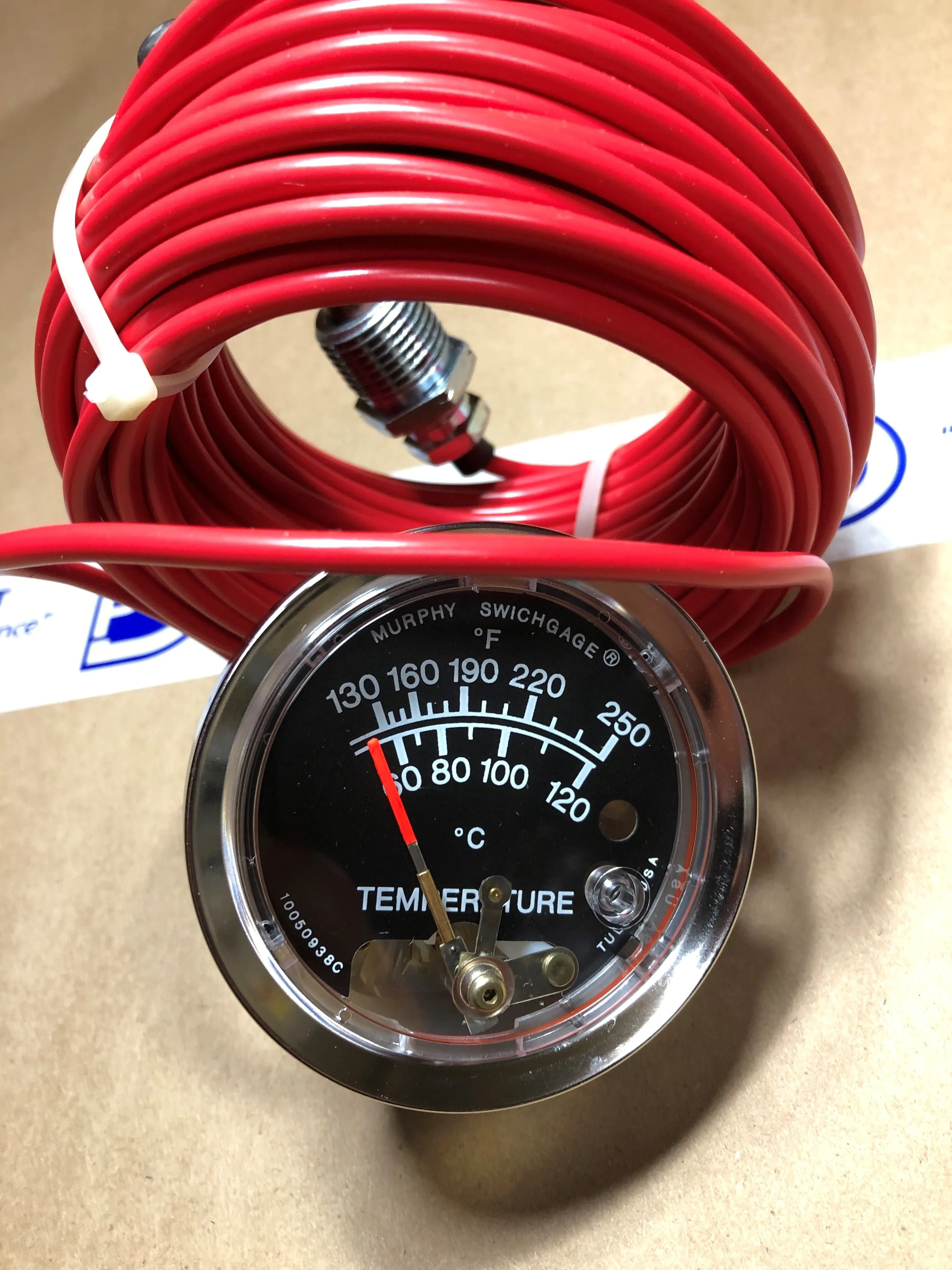A25T-250-40-1/2 Temperature Swichgage