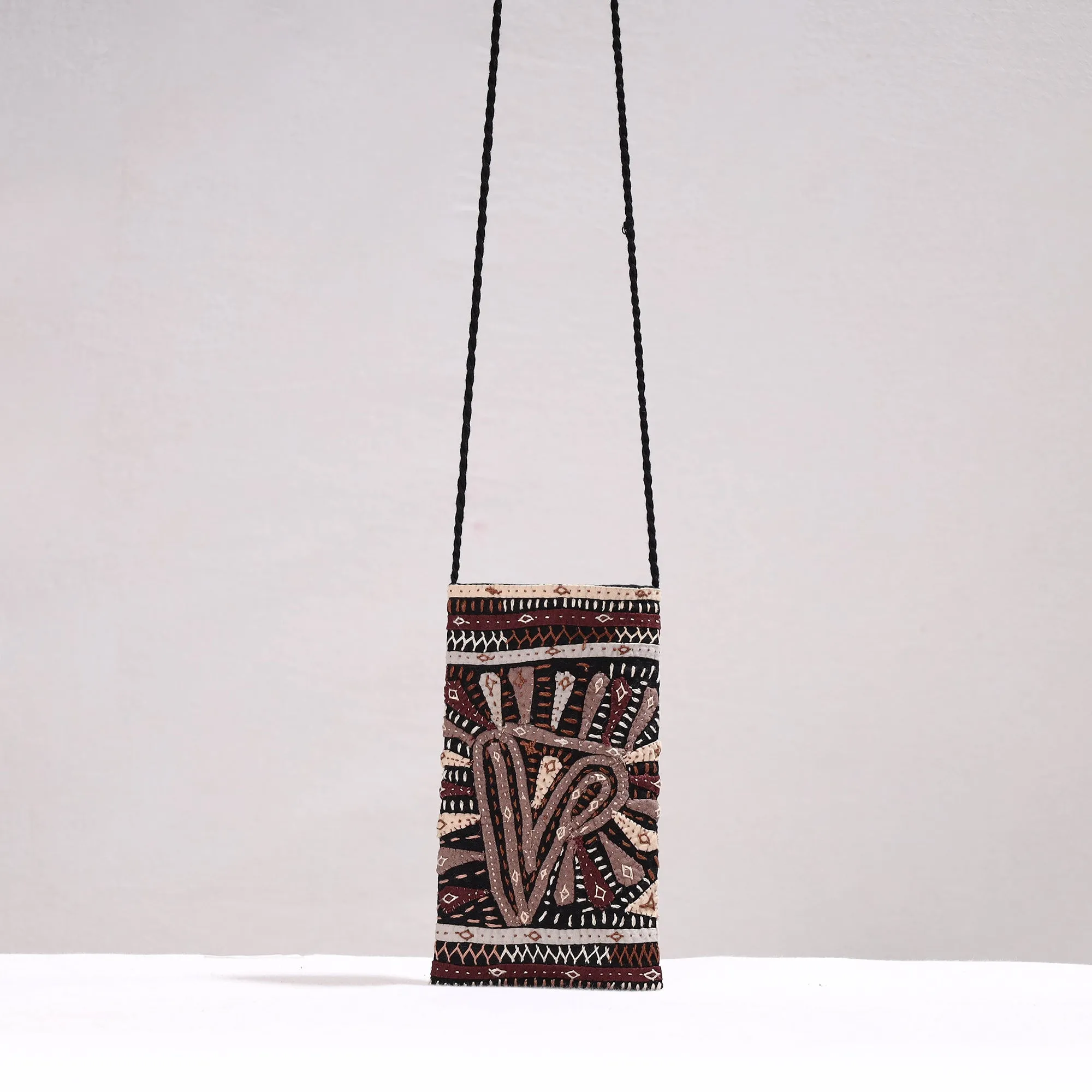 Black - Kutch Dhebariya Qatab Hand Embroidery Cotton Sling Dori Mobile Pouch