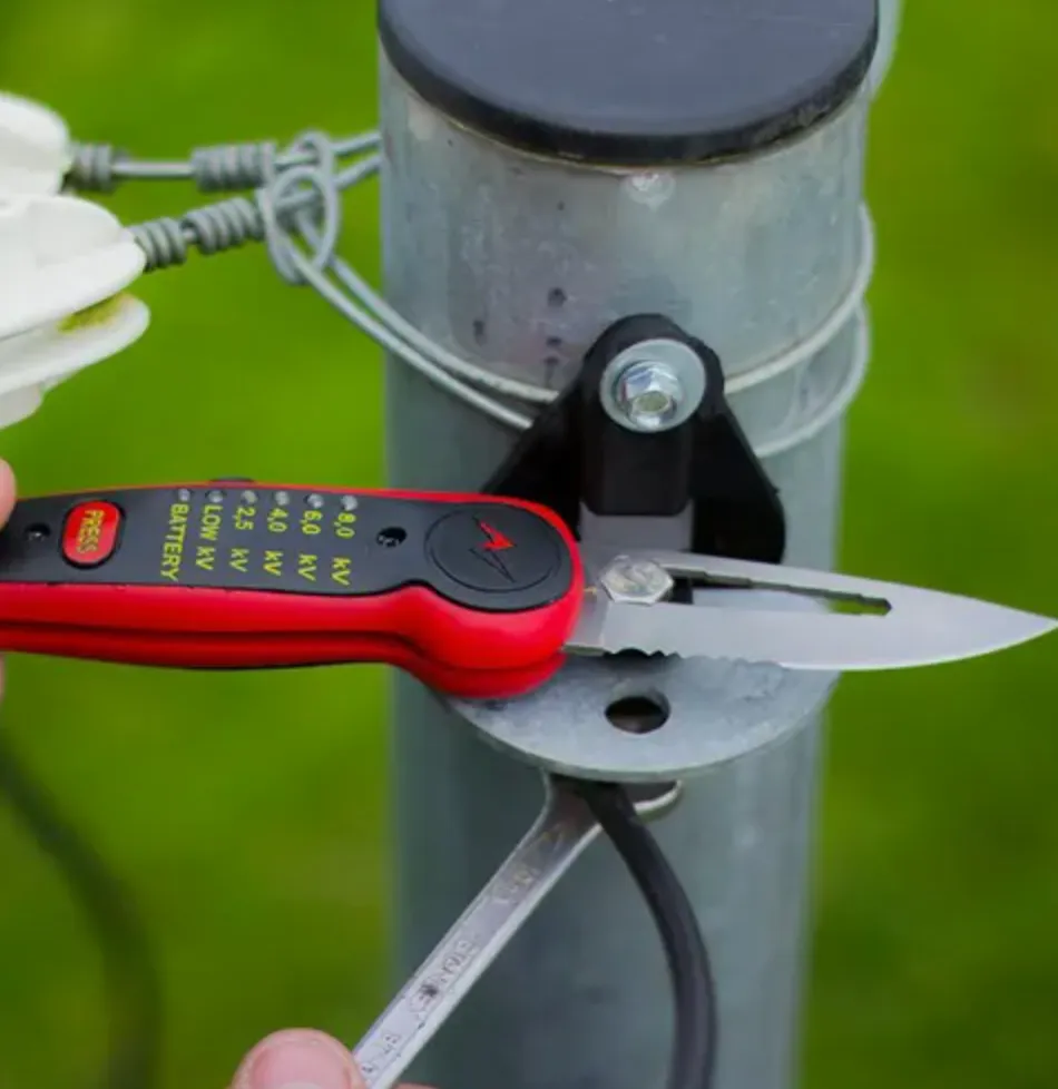 Boundary Blade Fence Tester & Pocket Knife Tool