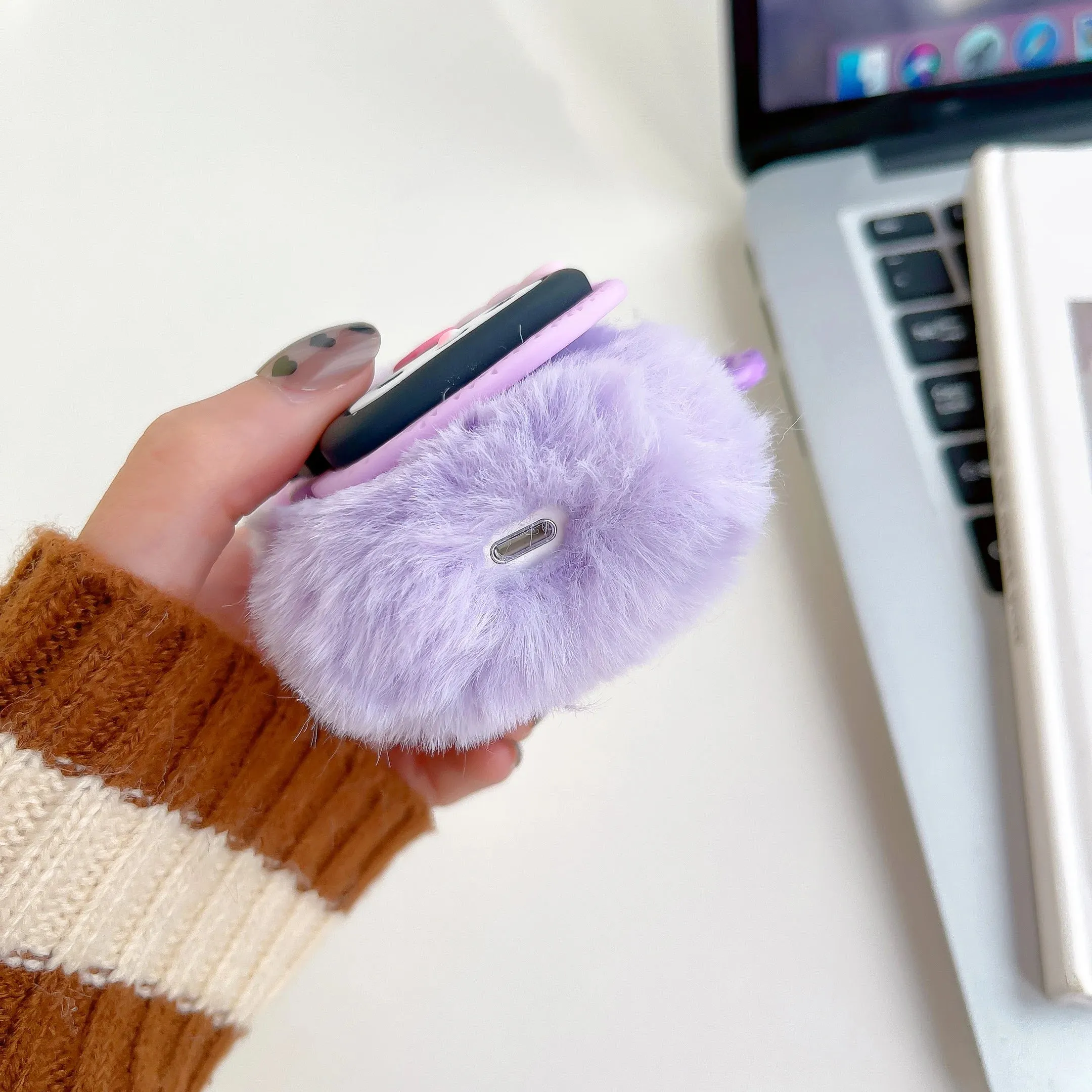 Kawaii Fluffy Kuromi AirPods Case
