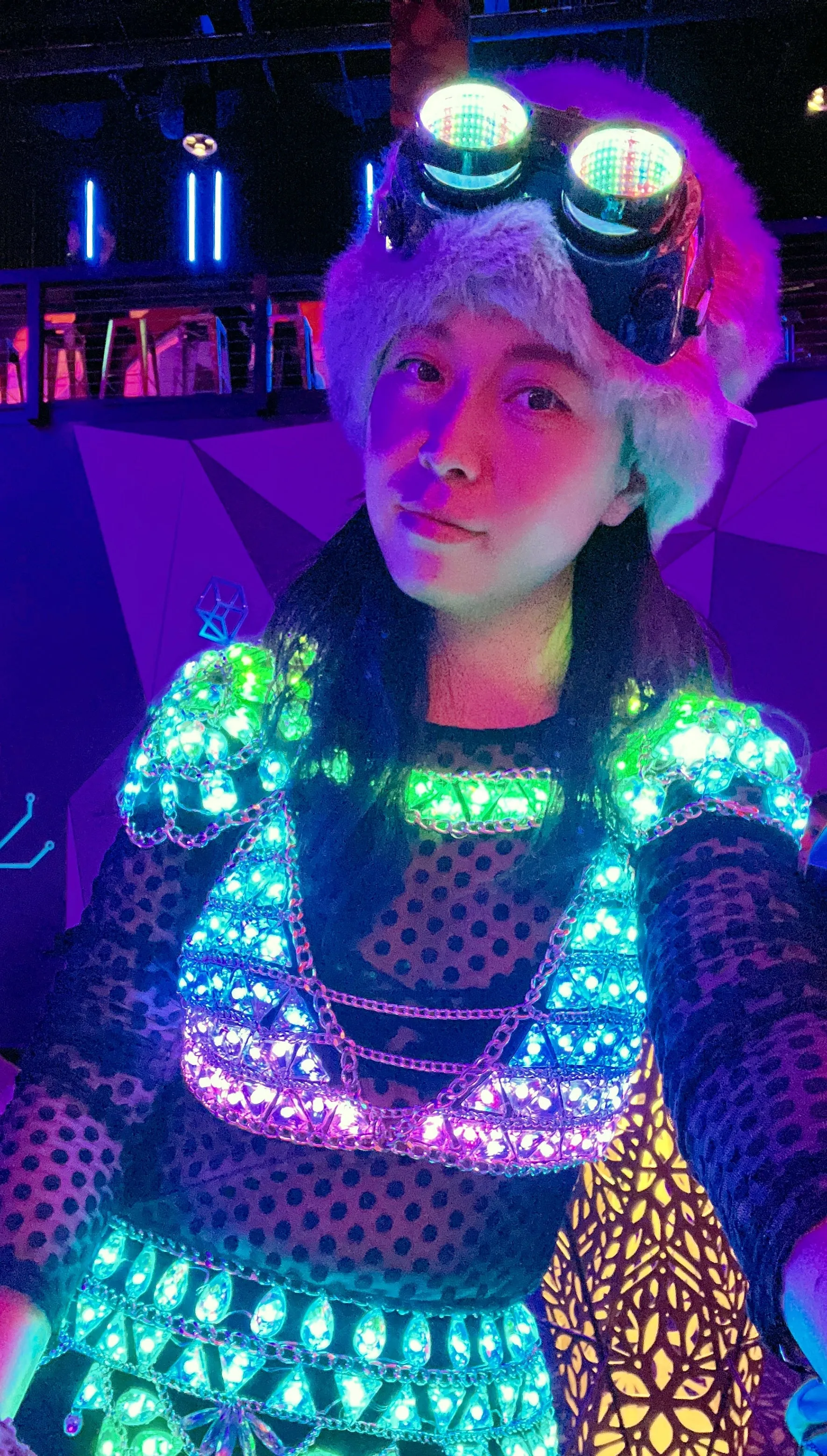 LED Elsa Chain Bottom