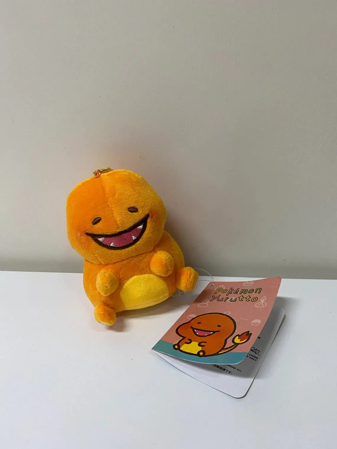 Pokemon Center Yurutto Small Eyes Charmander Mini Plush Doll Keychain