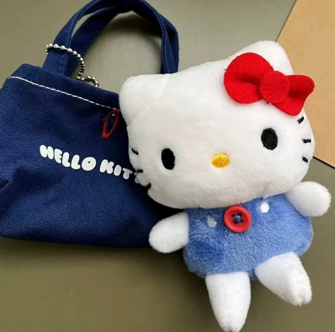 Sanrio Hello Kitty My Melody Kuromi Cinnamoroll Mini Plush Doll with Bag Keychain